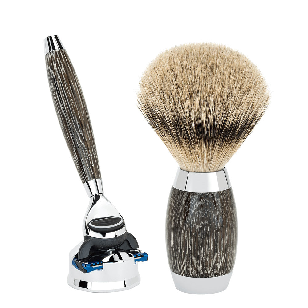 MUHLE Ancient Oak and Silver Badger Brush and Fusion Razor Shaving Set