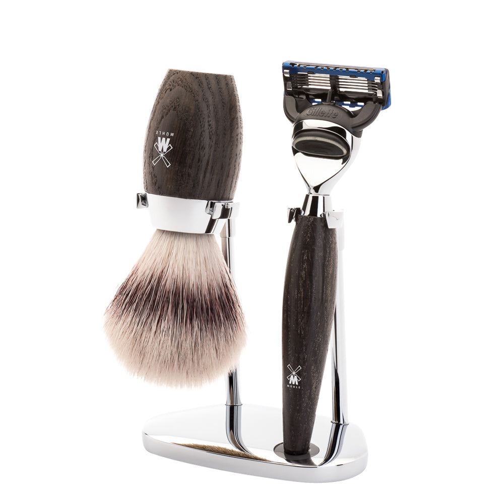 MUHLE KOSMO Bog Oak Silvertip Fibre Brush and Fusion Razor Shaving Set