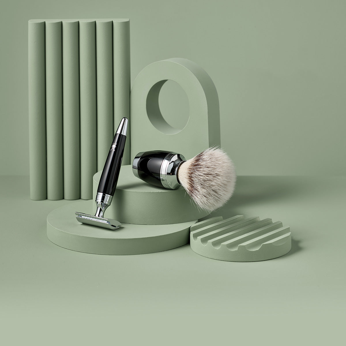 MUHLE razor and brush shaving sets