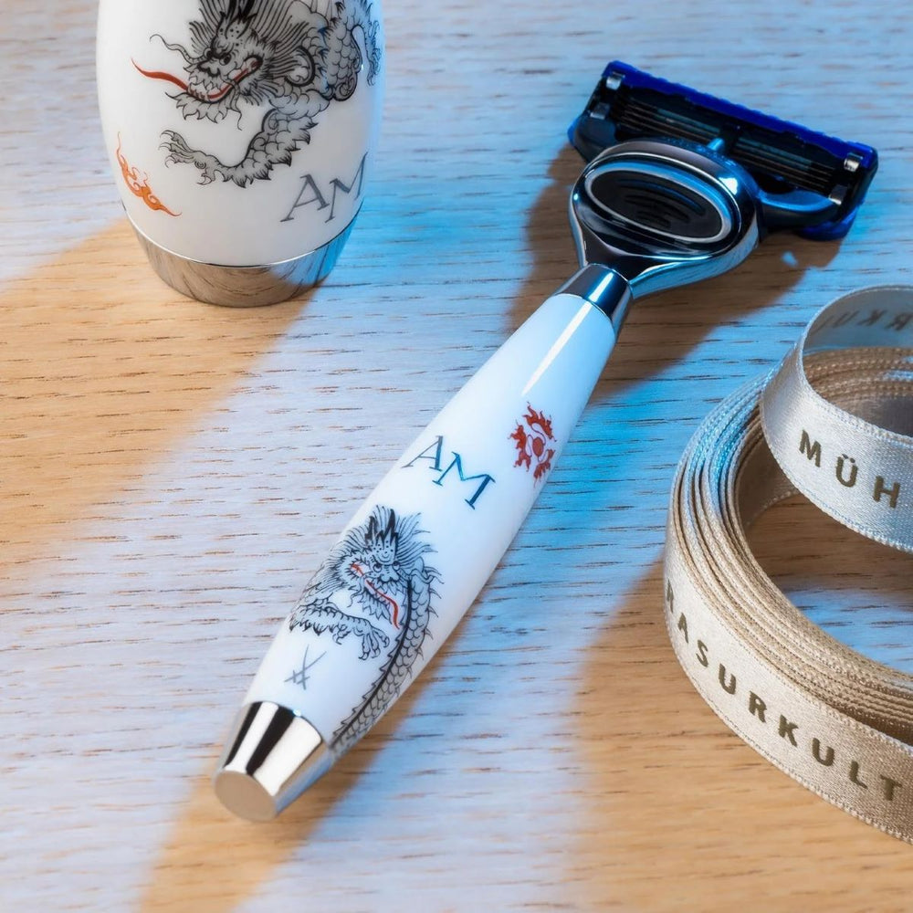 
                  
                    MUHLE EDITION Meissen Fusion Razor, Monogrammed.
                  
                